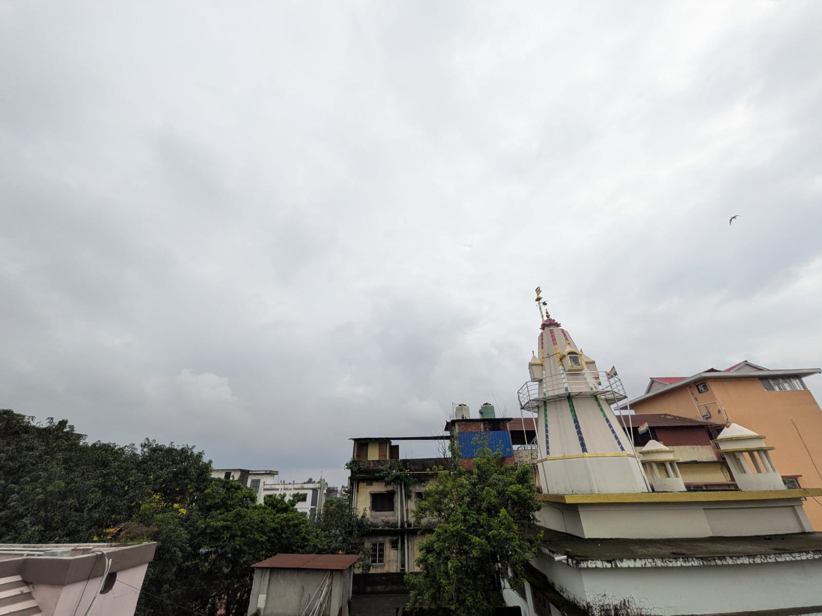 किशनगंज में अगले 24 घंटे बारिश का रेड अलर्ट, कई प्रखंडों में फ्लैश फ्लड का खतरा