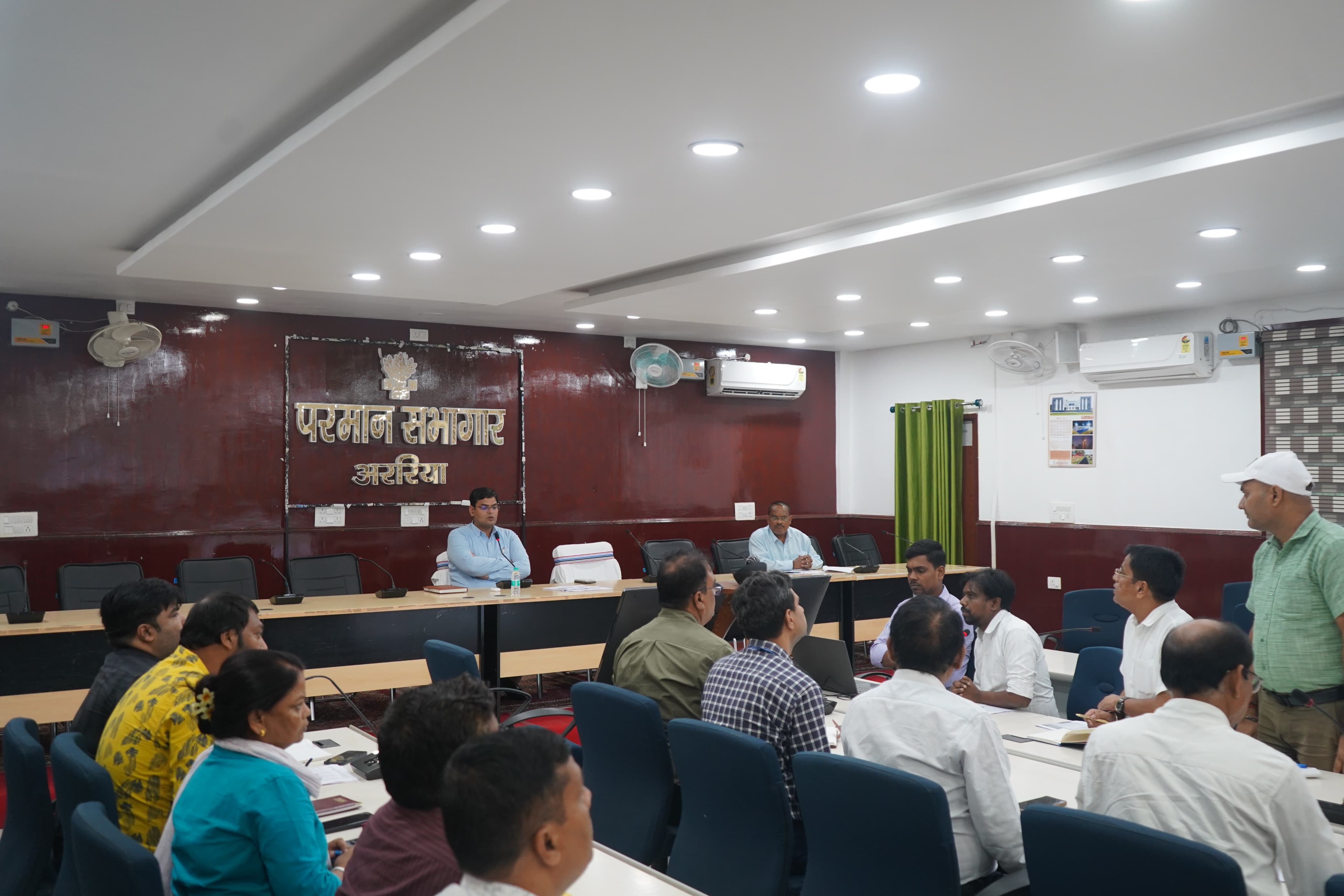 टीबी मुक्त भारत अभियान में लापरवाही बर्दाश्त नहीं, लक्ष्य के अनुरूप कार्य में लाएं तेजी : डीएम