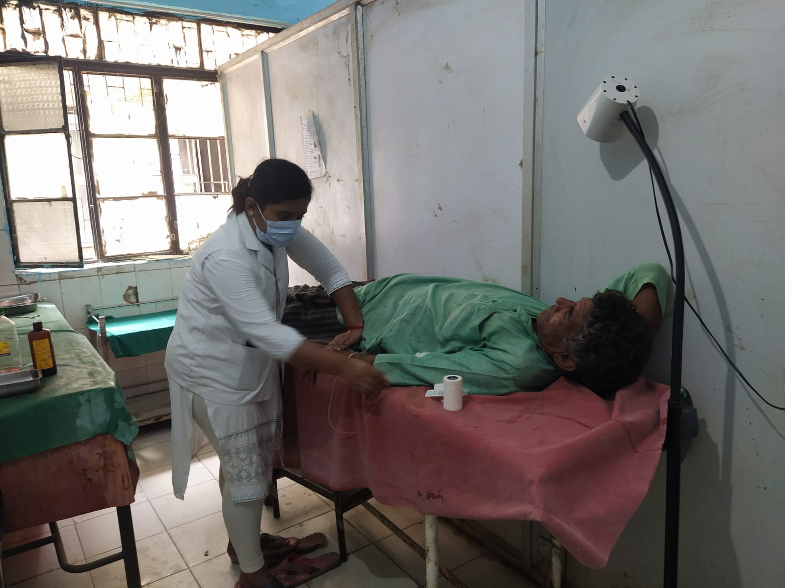 भरगामा में दिनदहाड़े बाइक सवार पर फायरिंग, 60 वर्षीय व्यक्ति को गोली मारकर अपराधी फरार