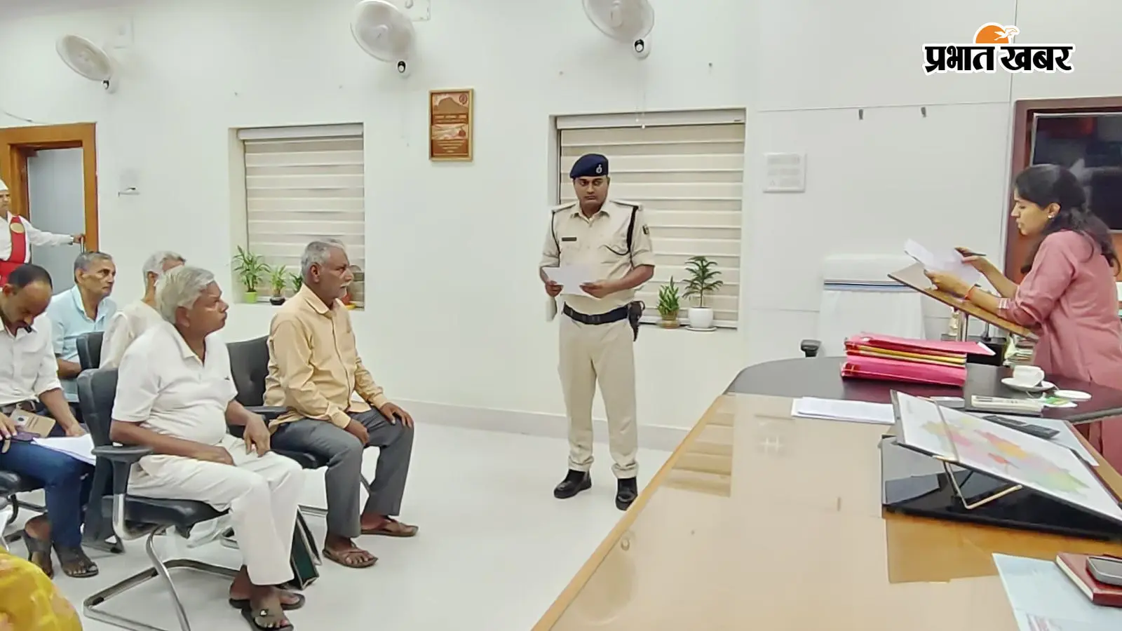 नालंदा : अतिक्रमण, आपदा सहायता और भूमि विवाद के मामलों पर सुनवाई, DM ने दिए कार्रवाई के आदेश
