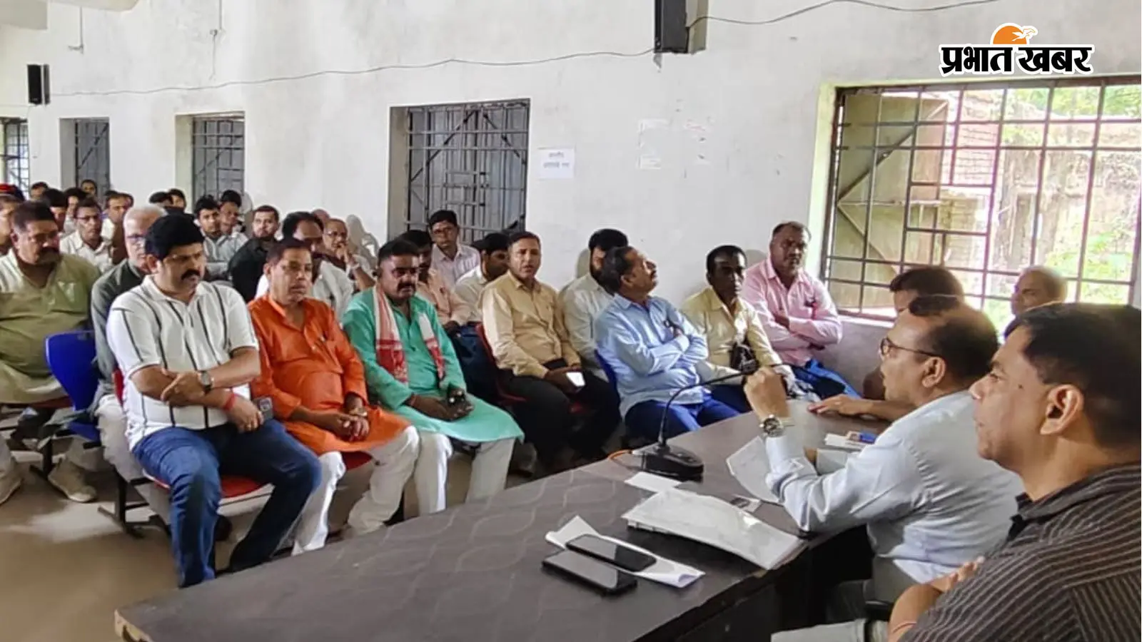 नालंदा : राशन कार्ड के लंबित आवेदनों का होगा जल्द निपटारा, DM ने टीबी मुक्त अभियान में भी तेजी लाने का दिया निर्देश