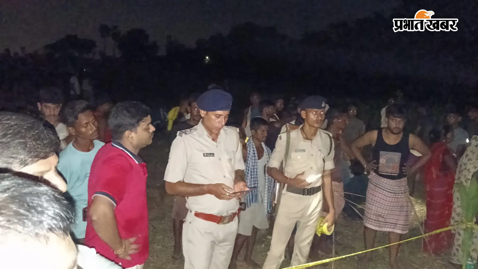 पटना के मनेर में खेत से युवक का शव बरामद, शरीर पर चोट के निशान; परिजनों ने जताई हत्या की आशंका