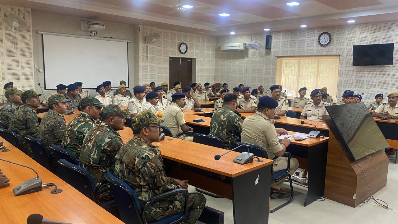 जहानाबाद में अब और तेज दौड़ेगी डायल 112, एसपी कोटा किरण कुमार ने रिस्पॉन्स सिस्टम की हर पहलू से की समीक्षा