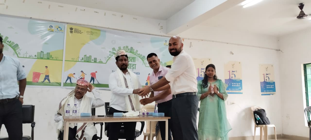 एनआर प्लस टू स्कूल में स्वच्छता पखवाड़ा का आयोजन