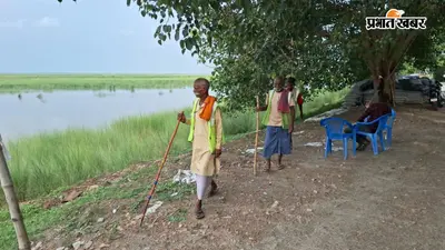 नेपाल में भारी बारिश से उफान पर गंडक नदी, वाल्मीकिनगर बराज से छोड़ा गया 2.26 लाख क्यूसेक तक पानी, गोपालगंज में जलस्तर बढ़ा