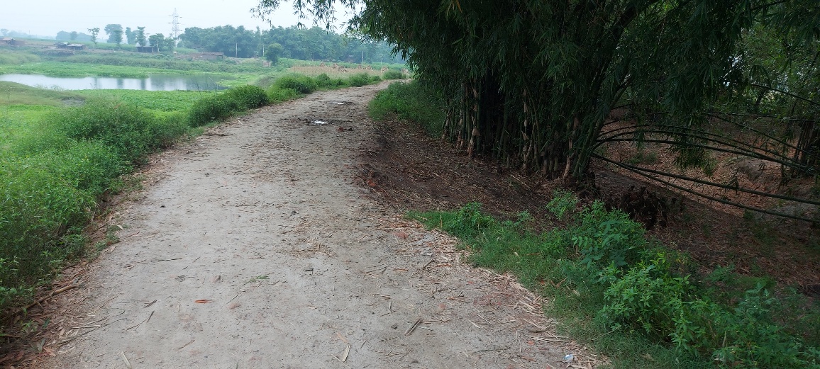 मरम्मत के इंतजार में घुरना तटबंध, 15 हजार आबादी पर मंडरा रहा बाढ़ का खतरा