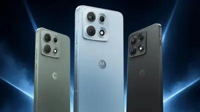 Motorola Edge 70 Max लॉन्च: 7100mAh बैटरी और मैग्नेटिक वायरलेस चार्जिंग वाले फोन की जानें कीमत और फीचर्स