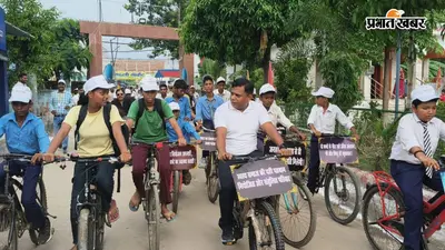 शेखपुरा में जनसंख्या जागरूकता साइकिल रैली, डीएम ने खुद संभाली साइकिल की कमान