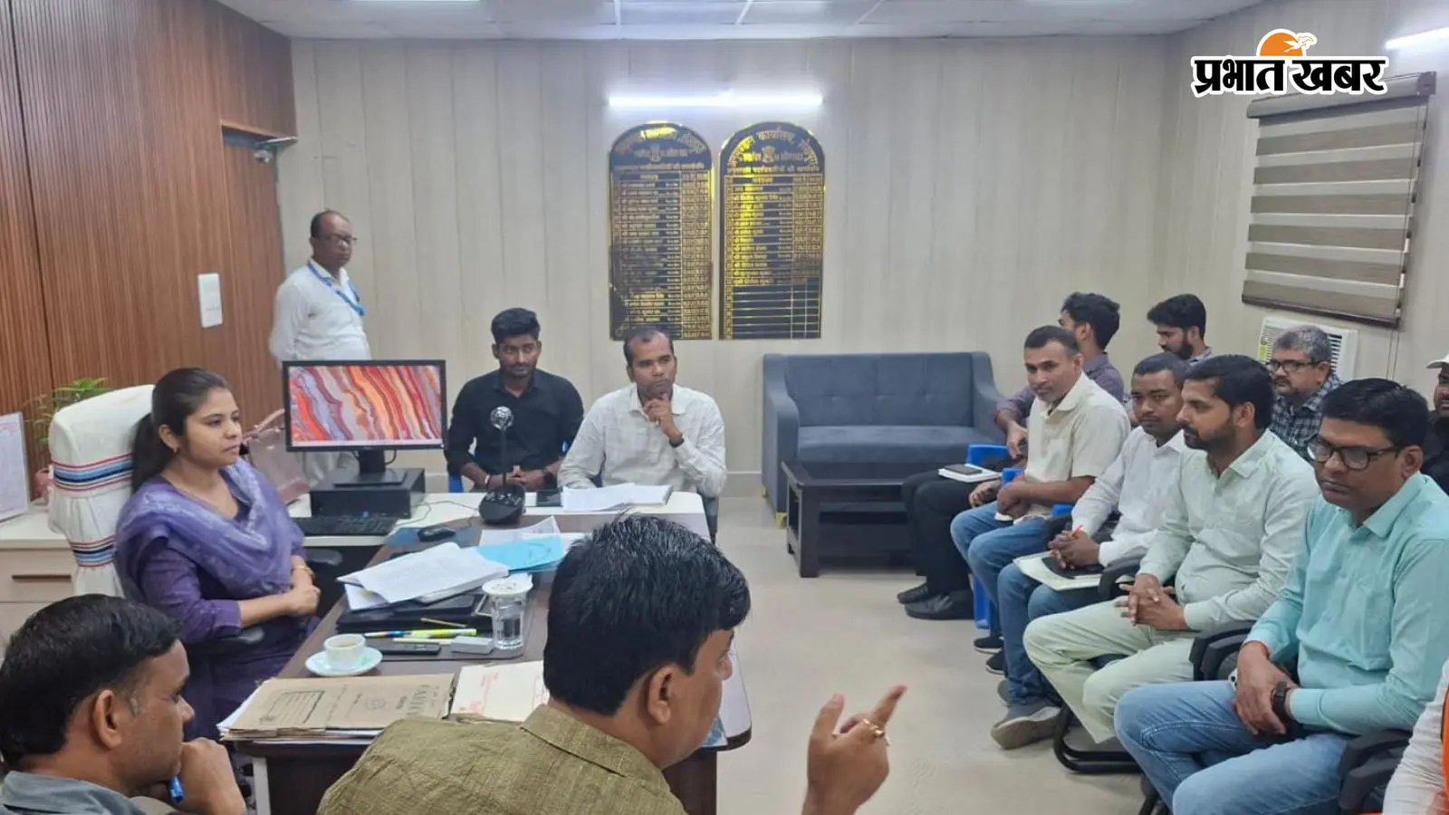 नए राशन कार्ड निर्माण की समीक्षा, एसडीओ ने दिए समयबद्ध लक्ष्य पूरा करने के निर्देश