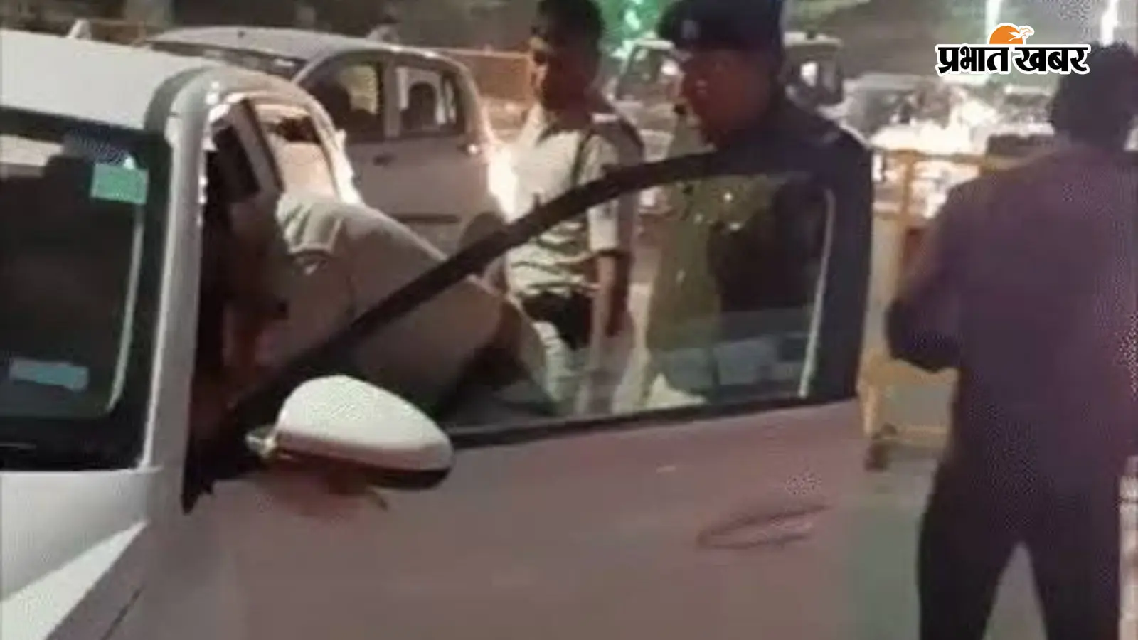 औरंगाबाद में वाहन जांच के दौरान पुलिस से भिड़ा वाहन मालिक, एएसआई से हाथापाई के बाद गिरफ्तार