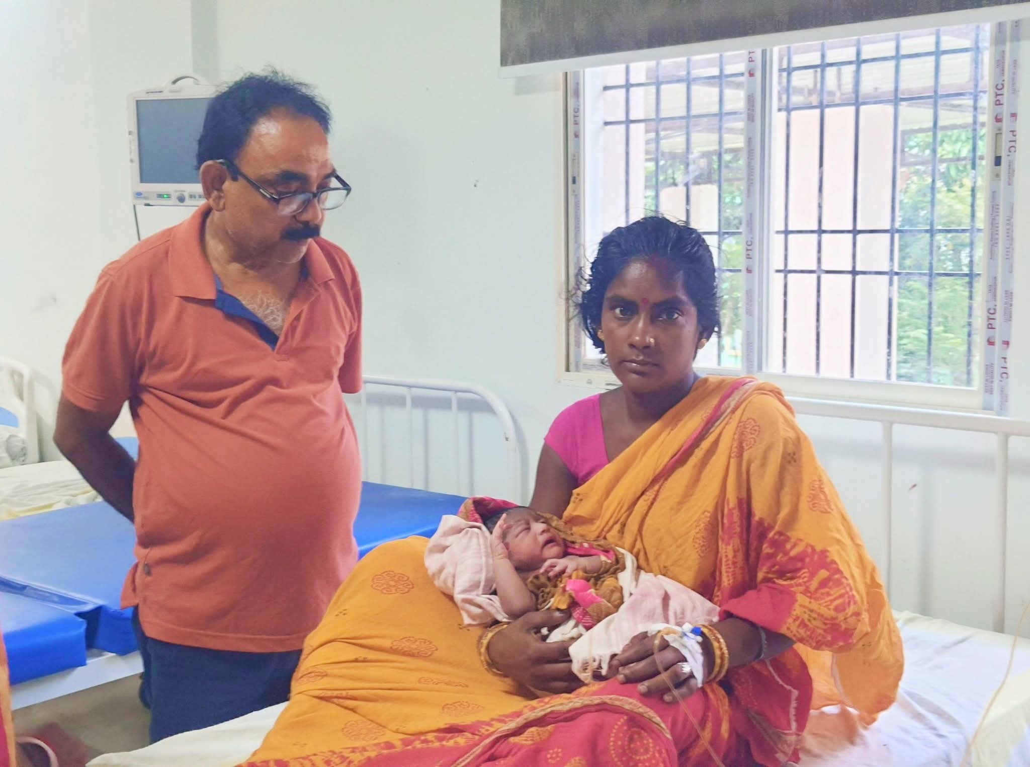 तीस वर्ष की महिला ने आठवीं बार दिया बच्चे को जन्म, चिकित्सकों की पहल पर बंध्याकरण के लिए हुई तैयार