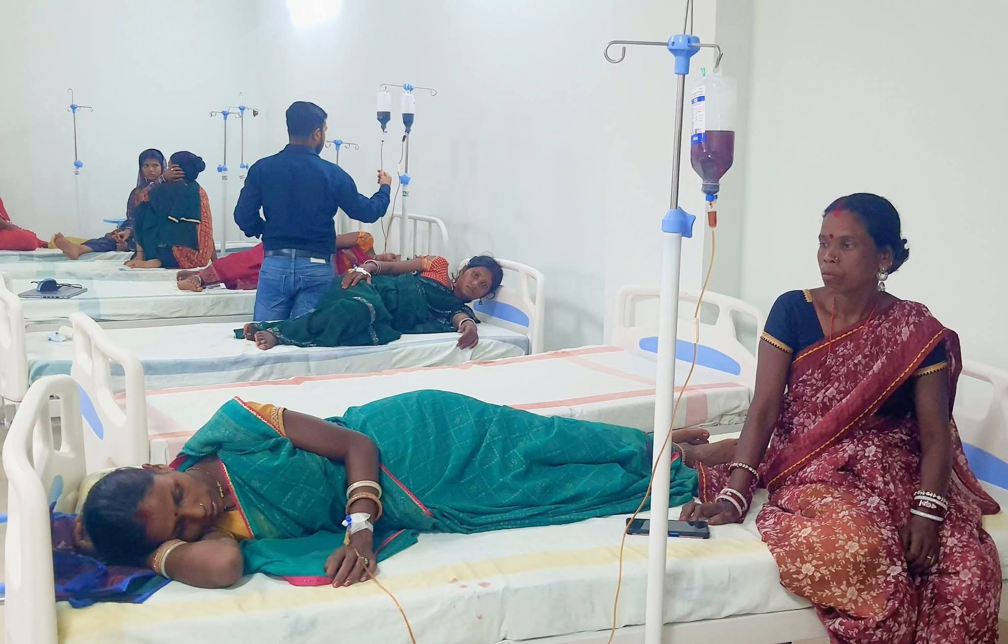एनीमिया पर बड़ा प्रहार : कटोरिया सीएचसी में 8 गर्भवती महिलाओं को लगा विशेष एफसीएम इंजेक्शन