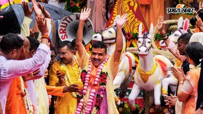 बंगाल में रथ यात्रा की धूम, भारी बारिश के बीच इस्कॉन की शोभायात्रा में बोले शुभेंदु अधिकारी - बुराई पर अच्छाई की हो जीत