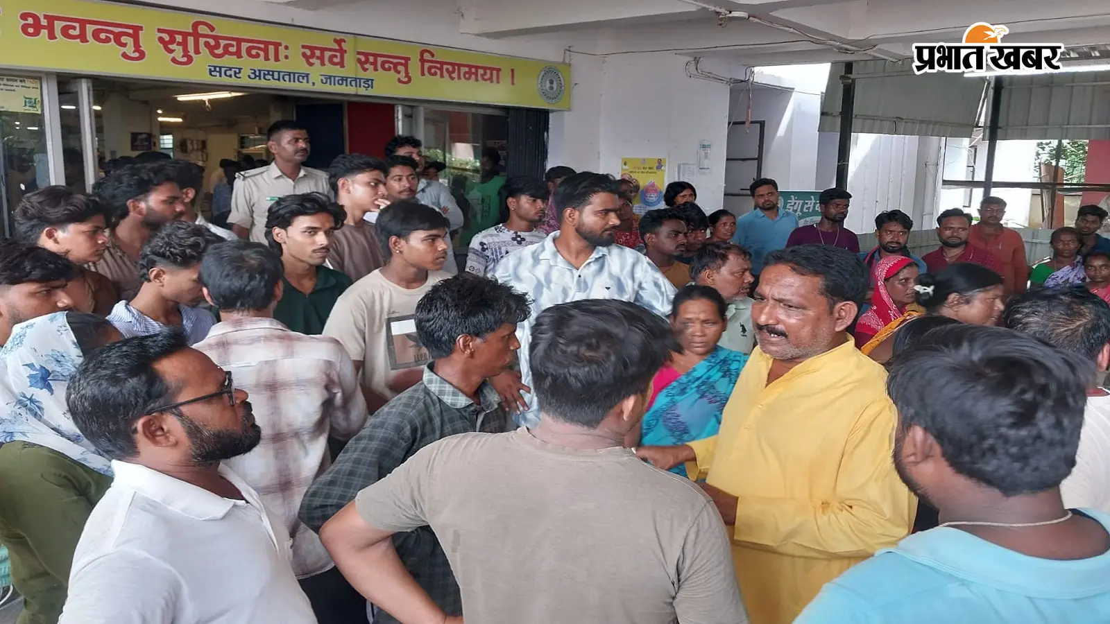 झारखंड में चिकित्सा व्यवस्था की एक और भयावह तस्वीर, एंबुलेंस नहीं मिली तो टोटो से पहुंची गर्भवती की मौत