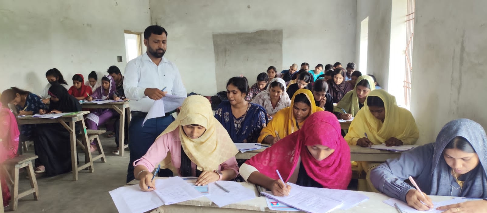 सारण में ऑल इंडिया नर्सरी टीचर ट्रेनिंग की तीन दिवसीय लिखित परीक्षा शांतिपूर्ण माहौल में संपन्न, 240 अभ्यर्थी हुए शामिल