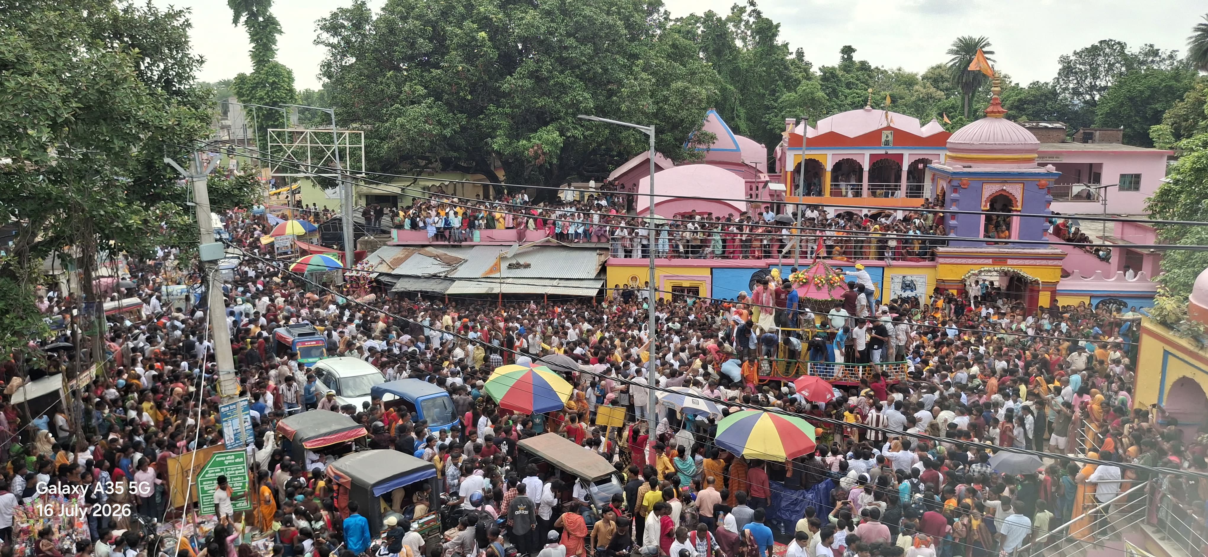 मंदार में भगवान मधुसूदन की ऐतिहासिक रथयात्रा, जयघोष से गूंजा पूरा क्षेत्र, हजारों श्रद्धालु हुए शामिल