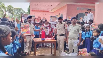 वैशाली में स्कूलों और मॉल में पहुंची फायर ब्रिगेड, लाइव डेमो से सिखाए आग से बचाव के तरीके