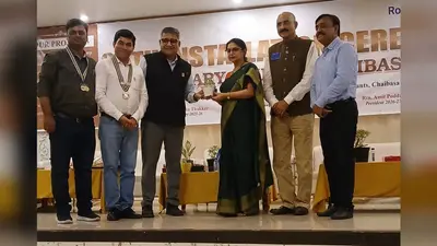 रोटरी क्लब के नये अध्यक्ष व सचिव ने ली शपथ