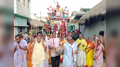कुंडहित में निकली भगवान जगन्नाथ की रथयात्रा, उमड़ी भीड़