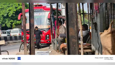 रोहतास: कोचस में NH-319 पर अतिक्रमण हटाओ अभियान फेल, कुछ घंटों में फिर लगा जाम; पार्किंग और ट्रैफिक व्यवस्था पर सवाल
