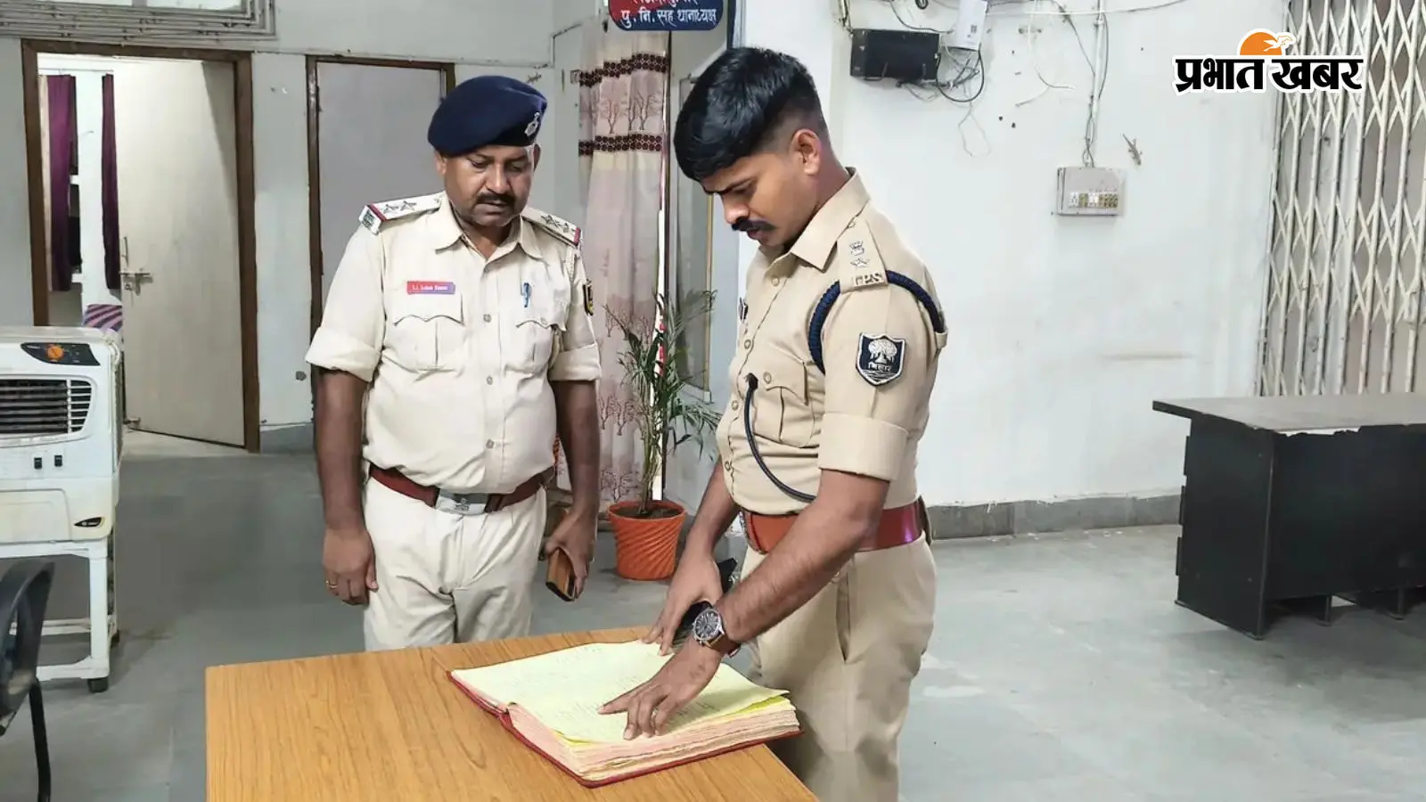 जहानाबाद एसपी आधी रात में पहुंचे साइबर और मखदुमपुर थाना, लंबित मामलों के त्वरित निपटारे के लिए दिए निर्देश