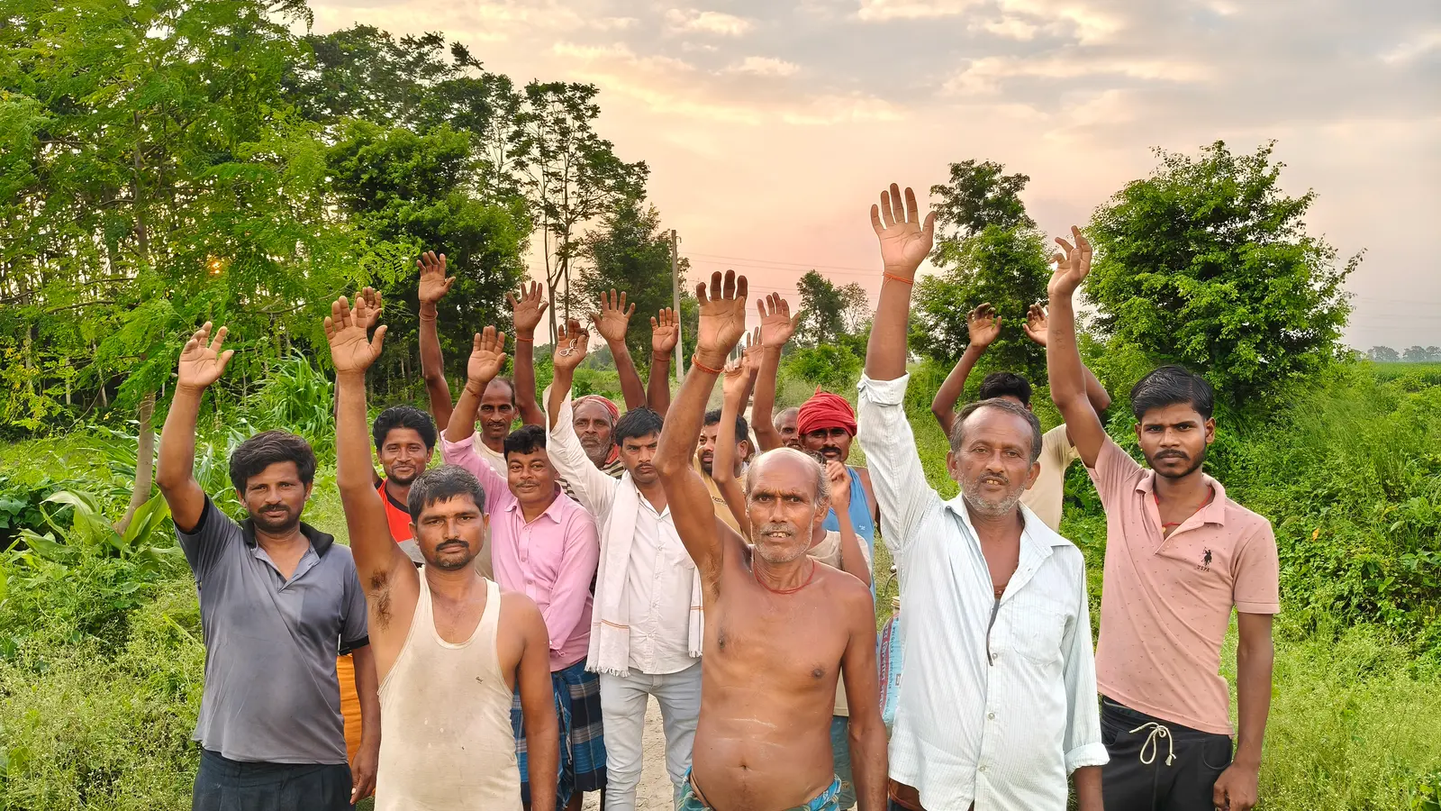 3 साल से लटकी बिजली की समस्या : तार चोरी के बाद भी विभाग मौन, किसानों ने दी आंदोलन की चेतावनी