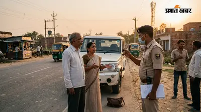 सावधान! मुजफ्फरपुर में ''लिफ्ट'' देने के नाम पर बड़ी ठगी, कार सवार शातिरों ने शिक्षक दंपती के 5 लाख उड़ाए