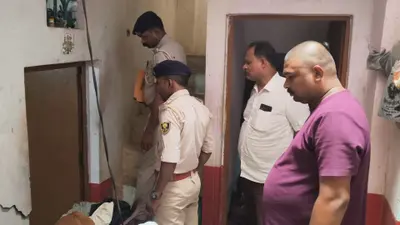 कैमूर: भभुआ में रिटायर्ड मृत दारोगा के घर चोरी, नकदी सहित 10 लाख के आभूषण ले उड़े चोर; CCTV में कैद हुई वारदात