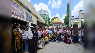 हाजीपुर: शिक्षा, राष्ट्रीय उत्थान के साथ-साथ सामाजिक एवं नैतिक मूल्यों का संरक्षक है : प्राचार्य