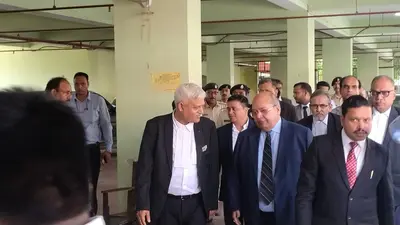 पटना हाईकोर्ट के निरीक्षी न्यायमूर्ति संदीप कुमार ने किया सारण व्यवहार न्यायालय का निरीक्षण
