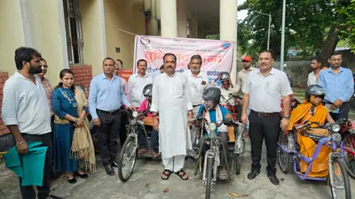 बनमनखी में दिव्यांगों को मिली बैट्री चालित ट्राइसाइकिल, बुनियाद केंद्र में सहायक उपकरणों का वितरण