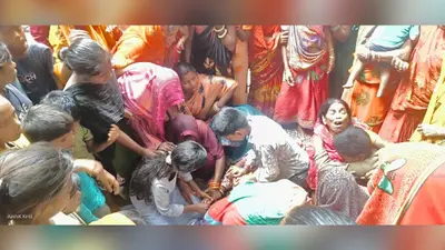 जिस घर से उठनी थी बेटी की डोली, वहां उठी मां की अर्थी; सोते समय सांप ने डंसा, नीलम देवी की मौत