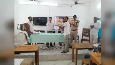 सीवान: मंडल कारा के 35 बंदियों को मुर्गी पालन का प्रशिक्षण, परीक्षा के बाद मिले प्रमाणपत्र