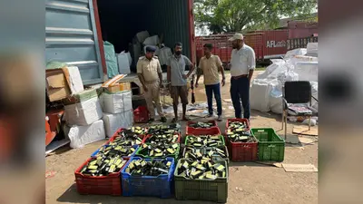 बक्सर में कंटेनर से विदेशी शराब की खेप बरामद, सामान के नीचे छिपाकर हो रही थी तस्करी