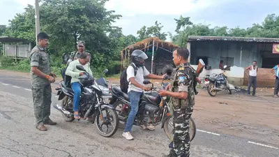 ईचागढ़ पुलिस ने चलाया एंटी क्राइम चेकिंग अभियान, वाहन चालकों को किया जागरूक