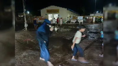 सीतामढ़ी जंक्शन के पुनर्विकास कार्य के दौरान जलजमाव, यात्रियों को हो रही परेशानी