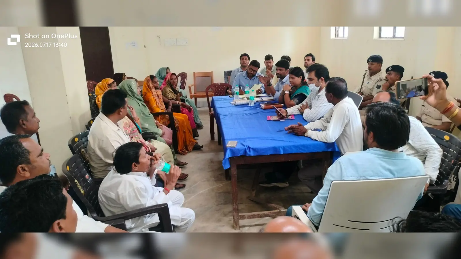 योजनाओं के बंटवारे भेदभाव, पंचायत समिति की बैठक में हंगामा