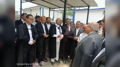 मढ़ौरा व्यवहार न्यायालय पहुंचे पटना हाईकोर्ट के न्यायाधीश, कार्यप्रणाली और लंबित मामलों की समीक्षा