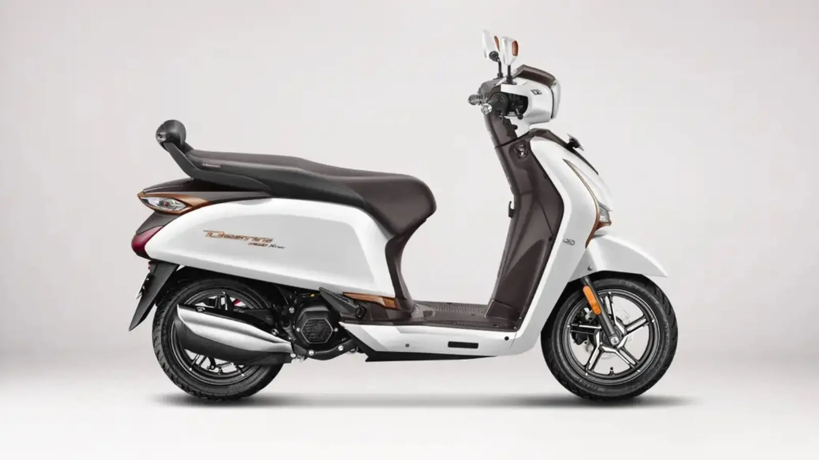 Hero, Honda या TVS...जून 2026 में किसने मारी बाजी? जानिए सबसे ज्यादा बिकने वाले 7 टू-व्हीलर ब्रांड