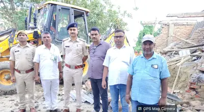 बिस्फी के दो गांवों में चला अतिक्रमण हटाओ अभियान, सरकारी रास्ता कराया गया मुक्त