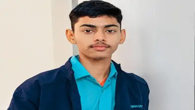 625 अंक लाकर नौडीहा कलां के रोहित कुमार ने बढ़ाया जिले का मान, NEET 2026 में पायी शानदार सफलता