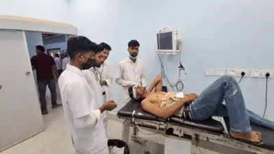 गोपालगंज: अस्पताल चौक पर बाइक की टक्कर के बाद विवाद, युवक पर फाइटर से हमला