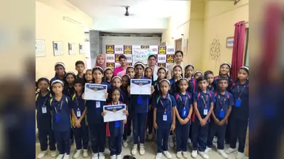गैलेक्सी हाई स्कूल के नन्हे विद्यार्थियों ने मनाया रैनी डे