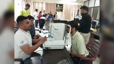 एसडीओ कार्यालय परिसर में निःशुल्क स्वास्थ्य जांच शिविर आयोजित, 113 लोगों ने उठाया लाभ