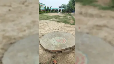 कैमूर में पहली ही बारिश में फेल हुई लोहिया स्वच्छ बिहार अभियान की योजना, स्कूल परिसर में जलजमाव से खुली निर्माण की पोल