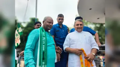 रोसड़ा में उपमुख्यमंत्री विजय कुमार चौधरी का भव्य स्वागत, कर्पूरी ठाकुर को दी श्रद्धांजलि