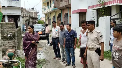 परबतिया टोला में जलजमाव की समस्या दूर, महापौर गरिमा देवी सिकारिया ने मौके पर पहुंचकर कराई निकासी