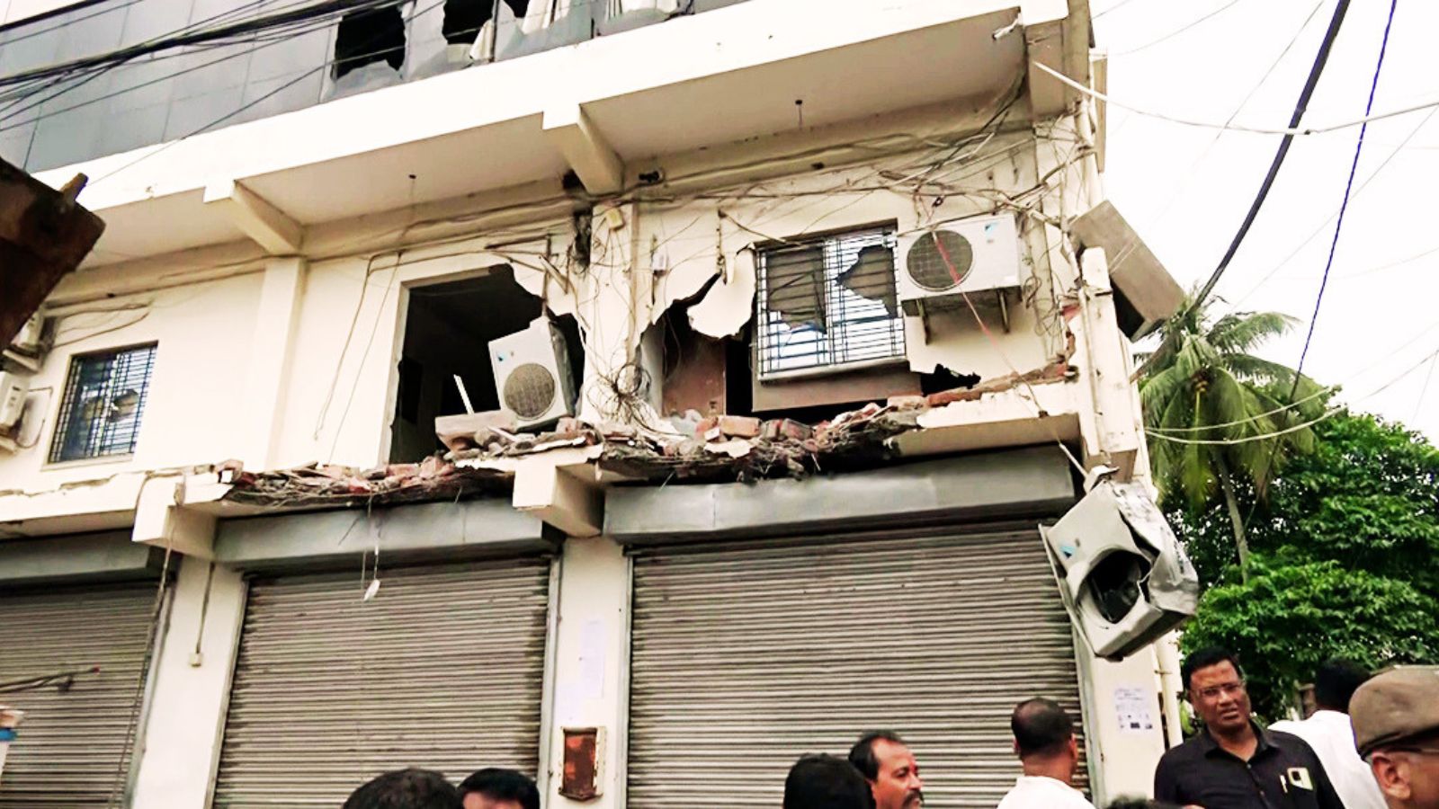 Abhishek Banerjee Party Office Demolition Amtala Diamond Harbour West Bengal News.jpg