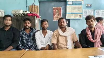 आरएसएस कार्यक्रम के विरोध में बीएनएमयू परिसर में हंगामा, एनएसयूआई-आइसा समेत कई छात्र नेता हिरासत में