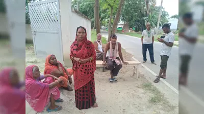 गंगापुर में सड़क हादसा, बच्चों को सड़क पार करा रहे स्कूल बस चालक की मौत